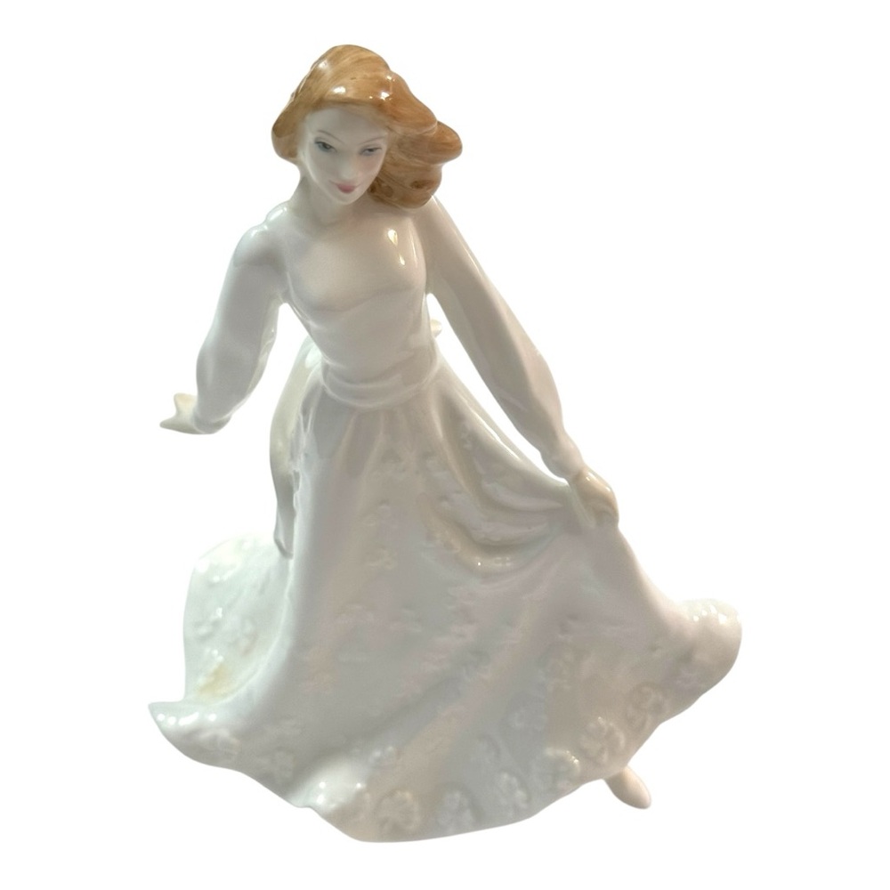 Royal Doulton Good Luck Figurine HN 4070 6” Fine Bone Chine Ceramic Collectible